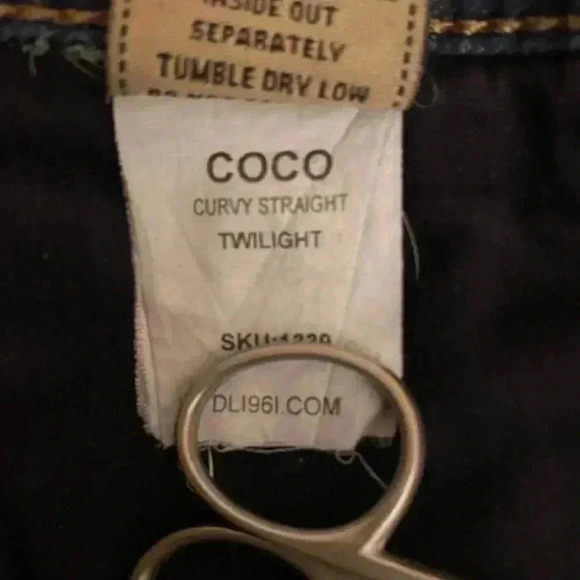 DL1961 Women's Coco Curvy Straight Jeans Twilight Wash Size 28 - Picture 10 of 13